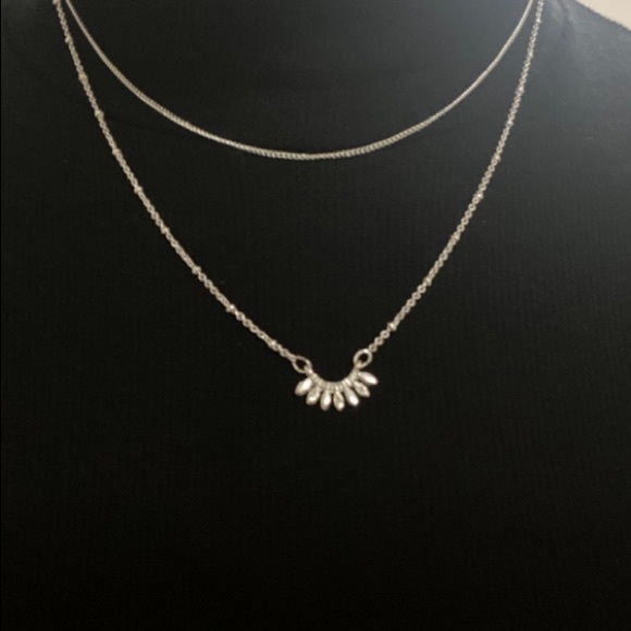 Silver layer necklace - Picture 2 of 2